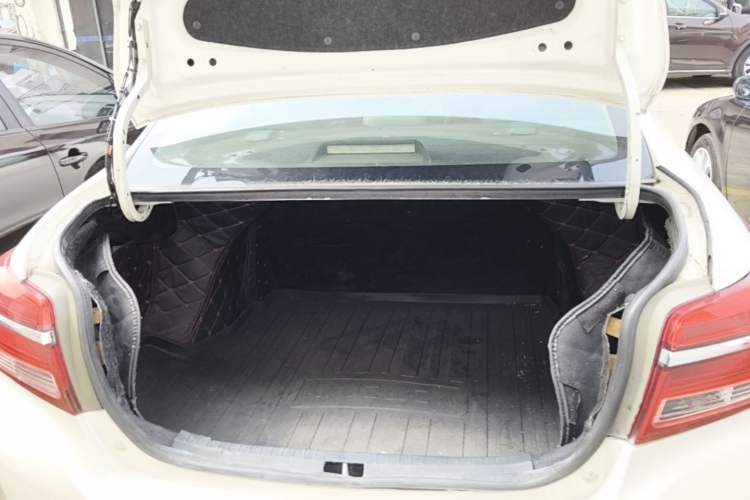 Used Toyota Vios 2017 1.5L CVT Innovation Edition Trunk