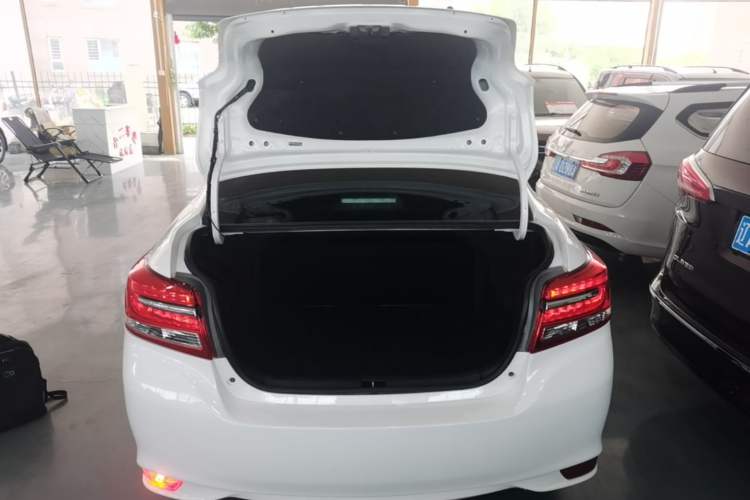 Used Toyota Vios 2017 1.5L CVT Innovation Edition Trunk