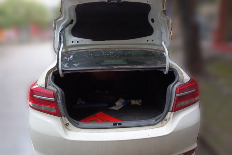 Used Toyota Vios 2017 1.3L Manual Front-Drive Version Trunk