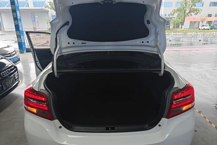 Used Toyota Vios 2017 1.5L CVT Innovation Edition Trunk