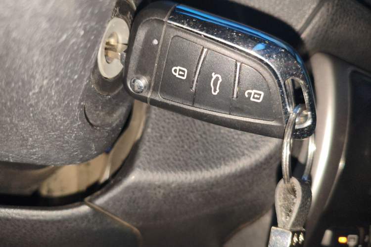 Used Toyota Vios 2017 1.5L CVT Innovation Edition Vehicle Key