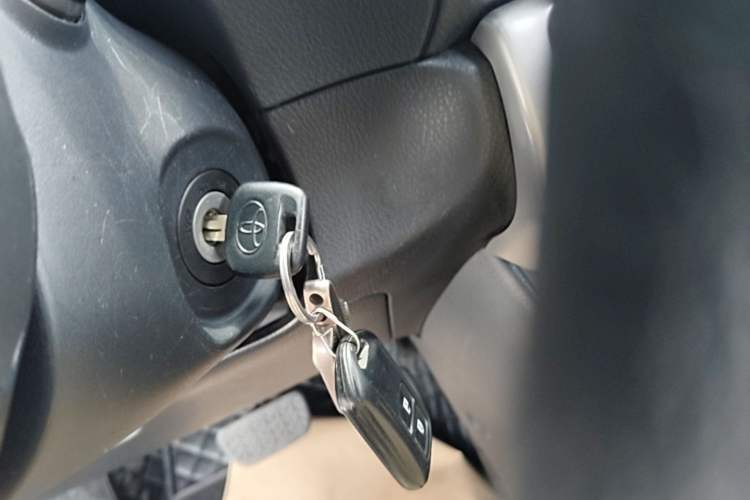 Used Toyota Vios 2017 1.3L CVT Sharp Edition Vehicle Key