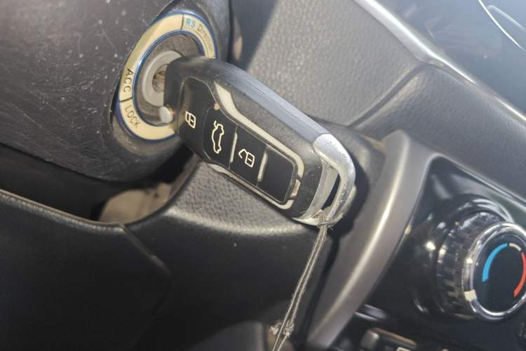 Used Toyota Vios 2017 1.5L CVT Innovation Edition Vehicle Key