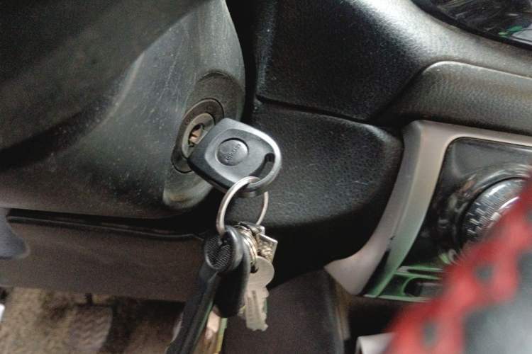 Used Toyota Vios 2017 1.3L Manual Front-Drive Version Vehicle Key