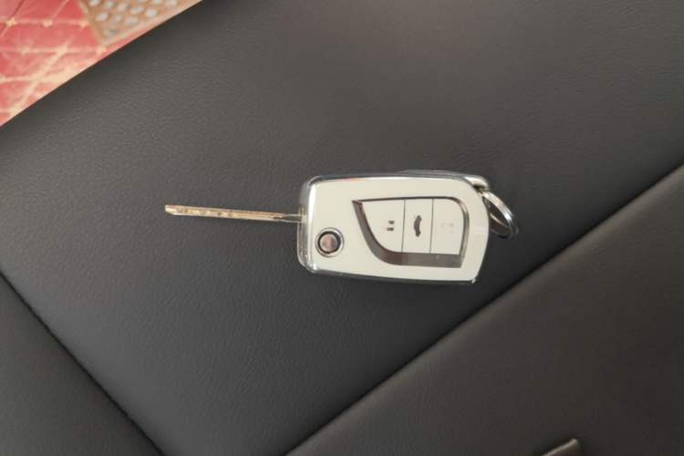 Used Toyota Vios 2017 1.5L CVT Innovation Edition Vehicle Key
