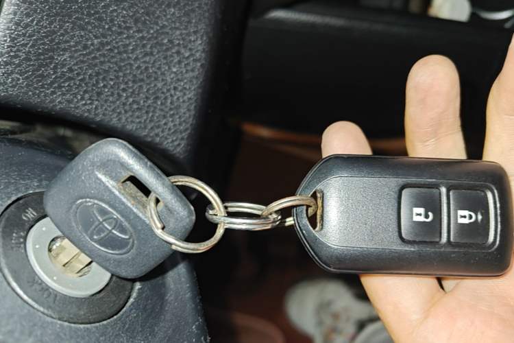 Used Toyota Vios 2017 1.5L CVT Innovation Edition Vehicle Key