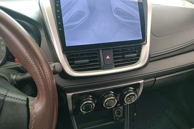 Used Toyota Vios 2017 1.3L Manual Front-Drive Version Audio And AC Panel