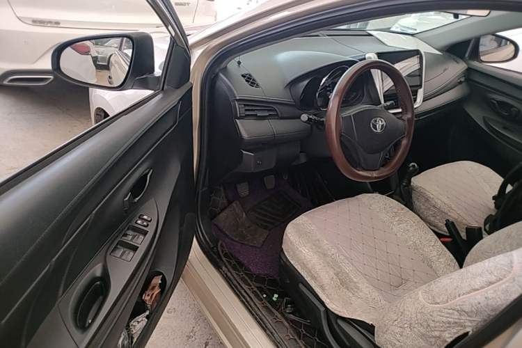 Used Toyota Vios 2017 1.3L Manual Front-Drive Version Driver Seat
