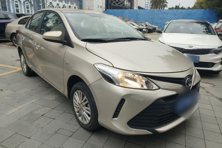 Used Toyota Vios 2017 1.5L CVT Innovation Edition Front Right 45 Deg