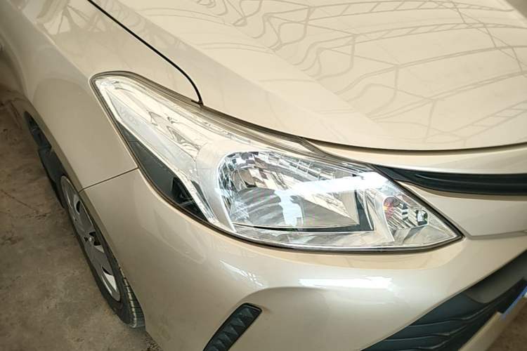 Used Toyota Vios 2017 1.3L Manual Front-Drive Version Right Front Headlight
