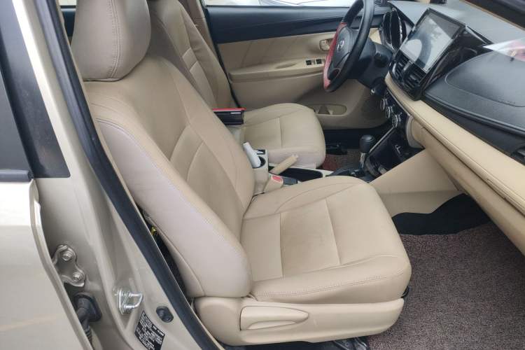 Used Toyota Vios 2017 1.5L CVT Innovation Edition Right Front Seat