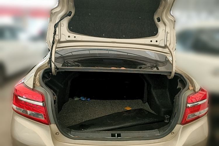 Used Toyota Vios 2017 1.3L Manual Front-Drive Version Trunk