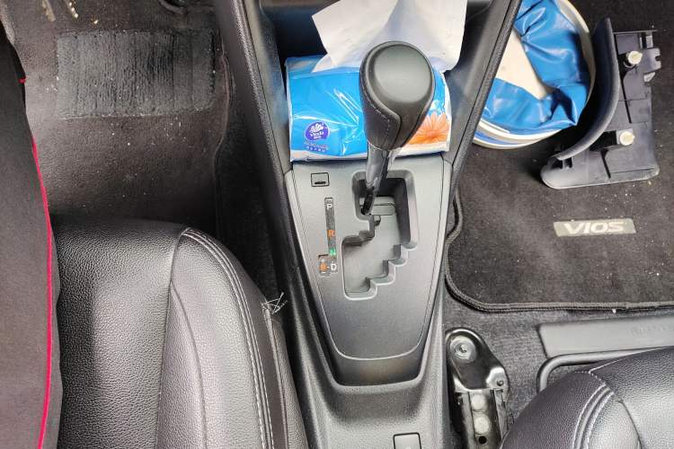 Used Toyota Vios 2019 1.5L CVT Innovation Edition Gear Lever