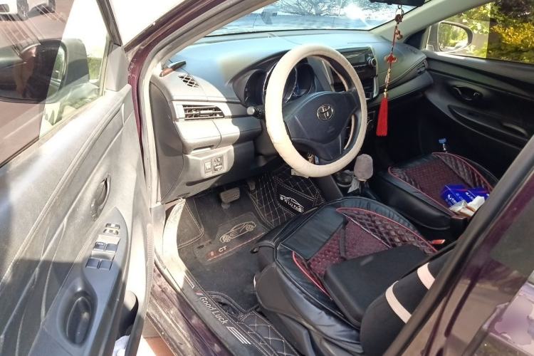 Used Toyota Vios 2019 1.5L CVT Innovation Edition Driver Seat