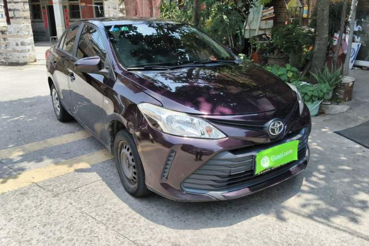Used Toyota Vios 2019 1.5L CVT Innovation Edition Front Right 45 Deg