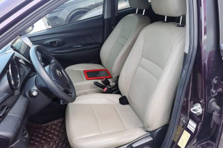 Used Toyota Vios 2019 1.5L CVT Innovation Edition Left Front Seat