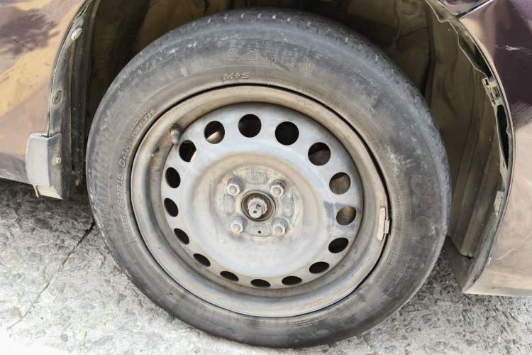 Used Toyota Vios 2019 1.5L CVT Innovation Edition Right Front Wheel Hub