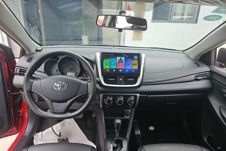 Used Toyota Vios 2019 1.5L CVT Innovation Edition Center Console