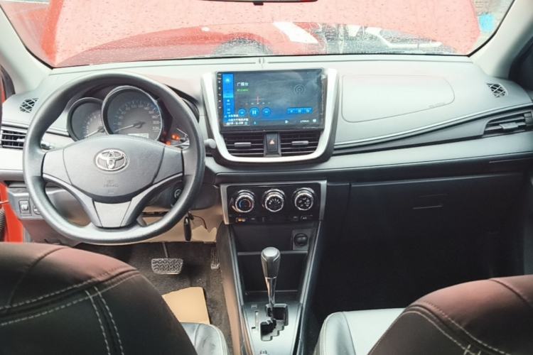 Used Toyota Vios 2019 1.5L CVT Innovation Edition Center Console