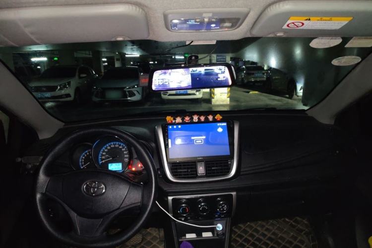 Used Toyota Vios 2019 1.5L CVT Innovation Edition Center Console