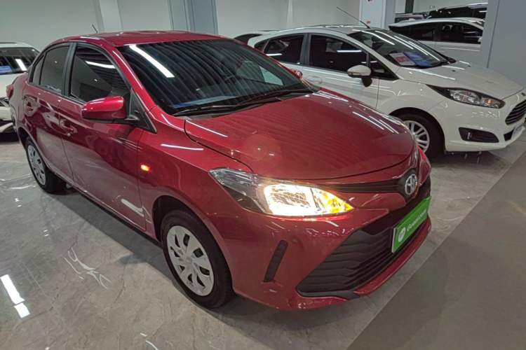 Used Toyota Vios 2019 1.5L CVT Innovation Edition Front Right 45 Deg