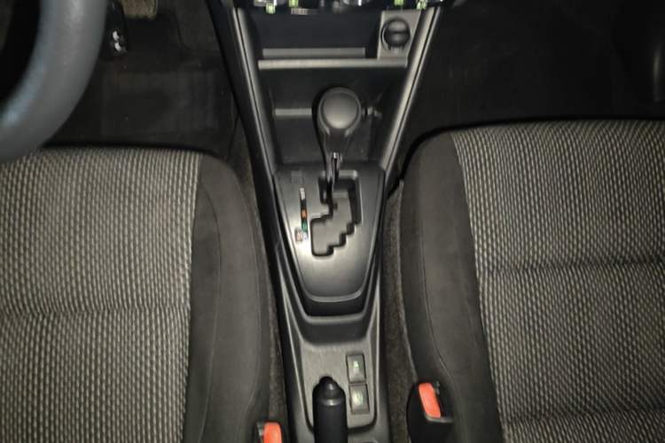 Used Toyota Vios 2019 1.5L CVT Innovation Edition Gear Lever