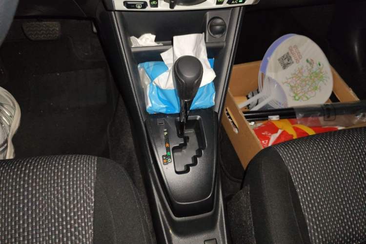 Used Toyota Vios 2019 1.5L CVT Innovation Edition Gear Lever