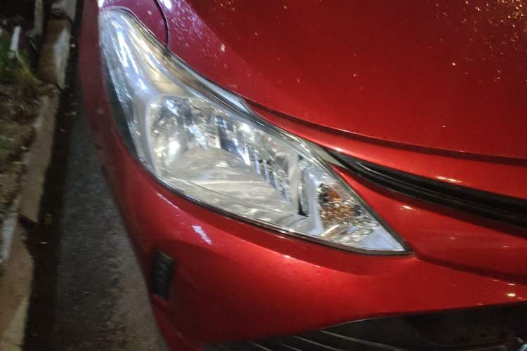 Used Toyota Vios 2019 1.5L CVT Innovation Edition Right Front Headlight