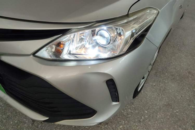 Used Toyota Vios 2019 1.5L CVT Innovation Edition Left Front Headlight