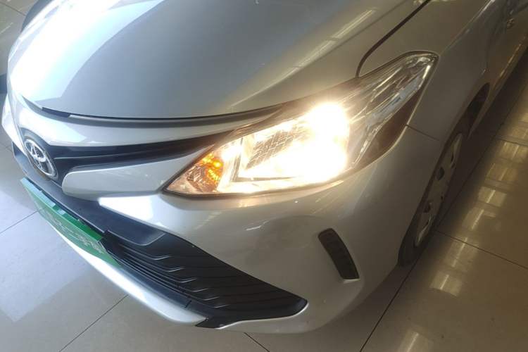 Used Toyota Vios 2019 1.5L CVT Innovation Edition Left Front Headlight