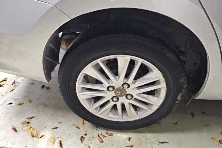 Used Toyota Vios 2019 1.5L CVT Innovation Edition Right Rear Wheel Hub