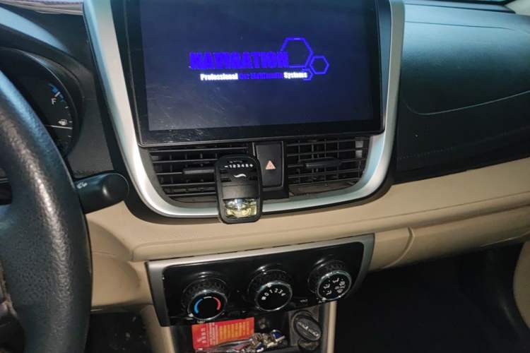 Used Toyota Vios 2019 1.5L CVT Innovation Edition Audio And AC Panel