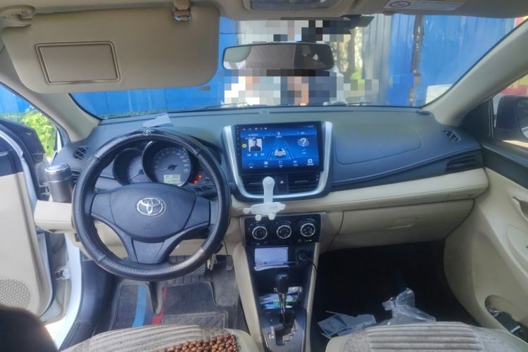 Used Toyota Vios 2019 1.5L CVT Innovation Edition Center Console