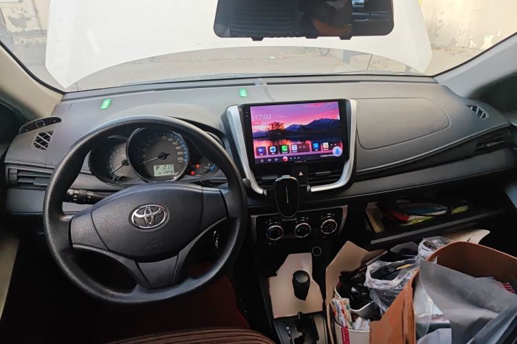 Used Toyota Vios 2019 1.5L CVT Innovation Edition Center Console