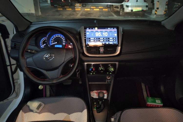 Used Toyota Vios 2019 1.5L CVT Innovation Edition Center Console