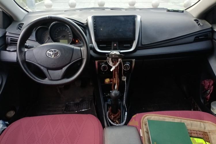 Used Toyota Vios 2019 1.5L Manual Trend Edition Center Console