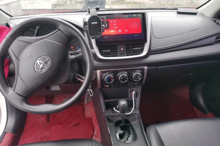 Used Toyota Vios 2019 1.5L CVT Innovation Edition Center Console