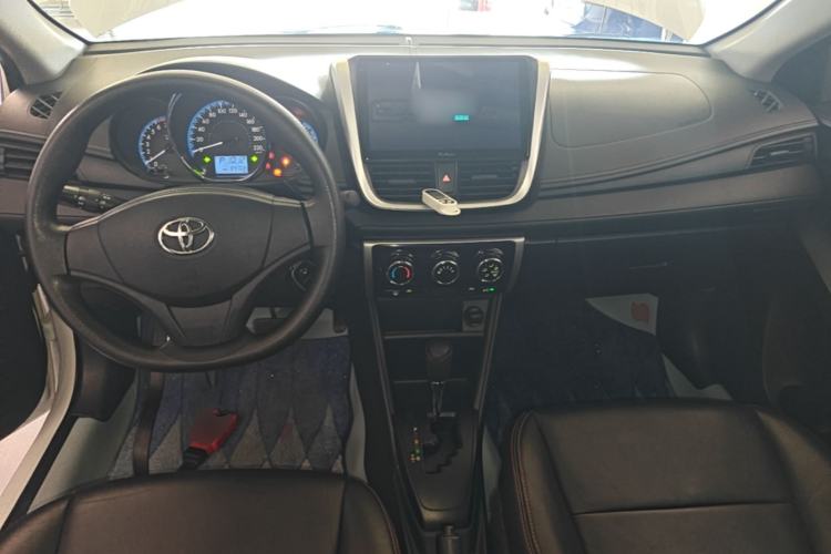 Used Toyota Vios 2019 1.5L CVT Innovation Edition Center Console
