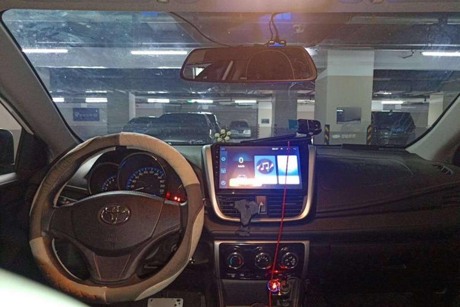 Used Toyota Vios 2019 1.5L CVT Innovation Edition Center Console