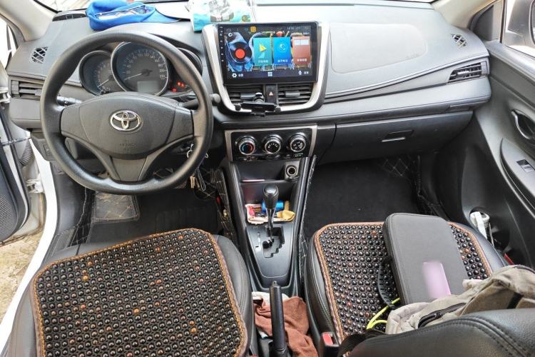 Used Toyota Vios 2019 1.5L CVT Innovation Edition Center Console