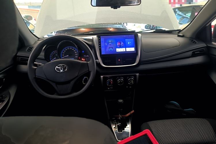 Used Toyota Vios 2019 1.5L CVT Innovation Edition Center Console