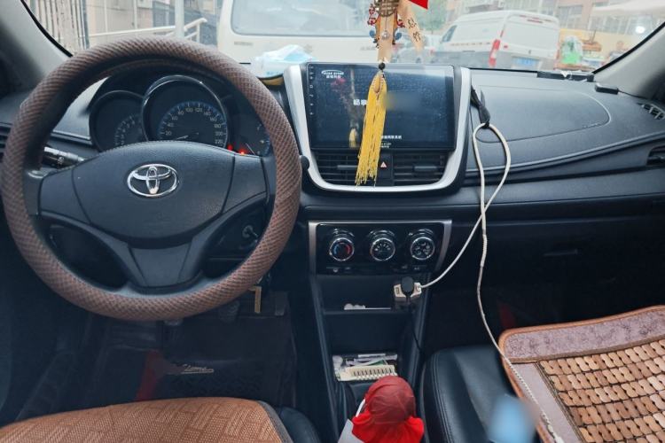 Used Toyota Vios 2019 1.5L Manual Trend Edition Center Console
