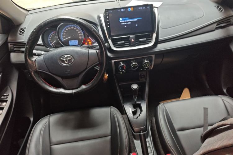 Used Toyota Vios 2019 1.5L CVT Innovation Edition Center Console