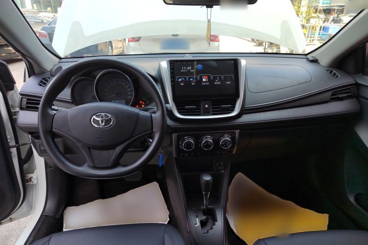 Used Toyota Vios 2019 1.5L CVT Innovation Edition Center Console