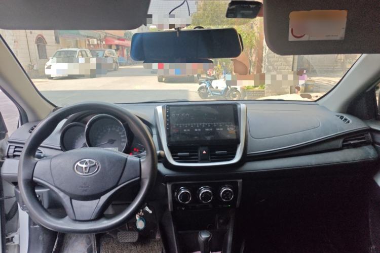 Used Toyota Vios 2019 1.5L CVT Innovation Edition Center Console