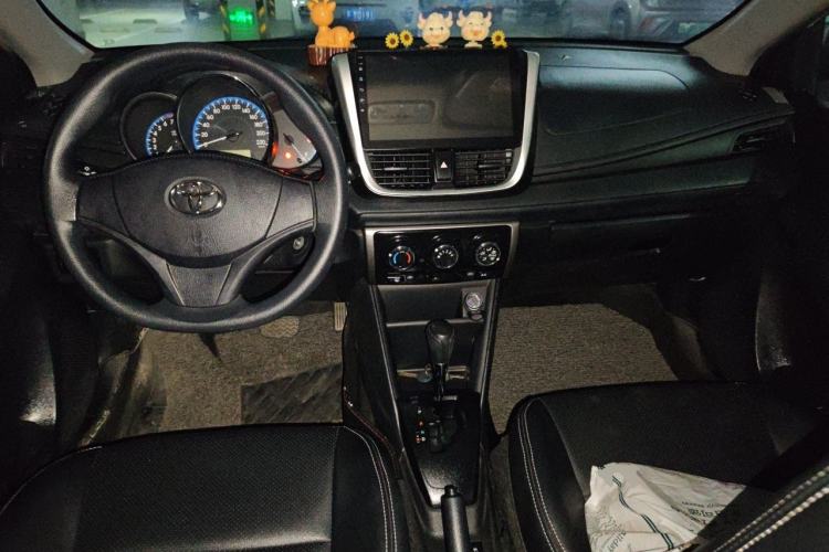 Used Toyota Vios 2019 1.5L CVT Innovation Edition Center Console