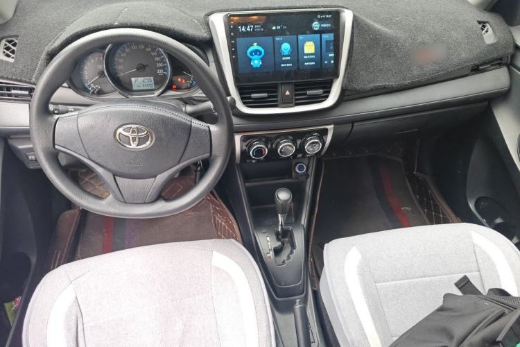 Used Toyota Vios 2019 1.5L CVT Innovation Edition Center Console