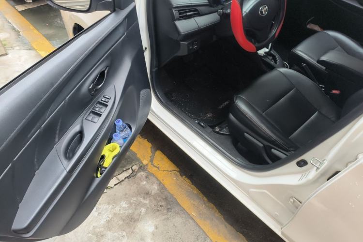 Used Toyota Vios 2019 1.5L CVT Innovation Edition Driver Seat