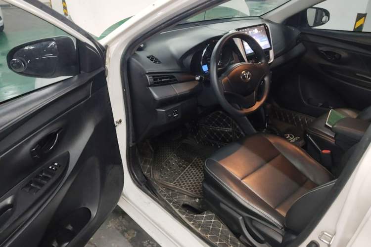 Used Toyota Vios 2019 1.5L CVT Innovation Edition Driver Seat