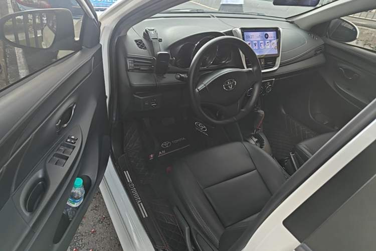 Used Toyota Vios 2019 1.5L CVT Innovation Edition Driver Seat